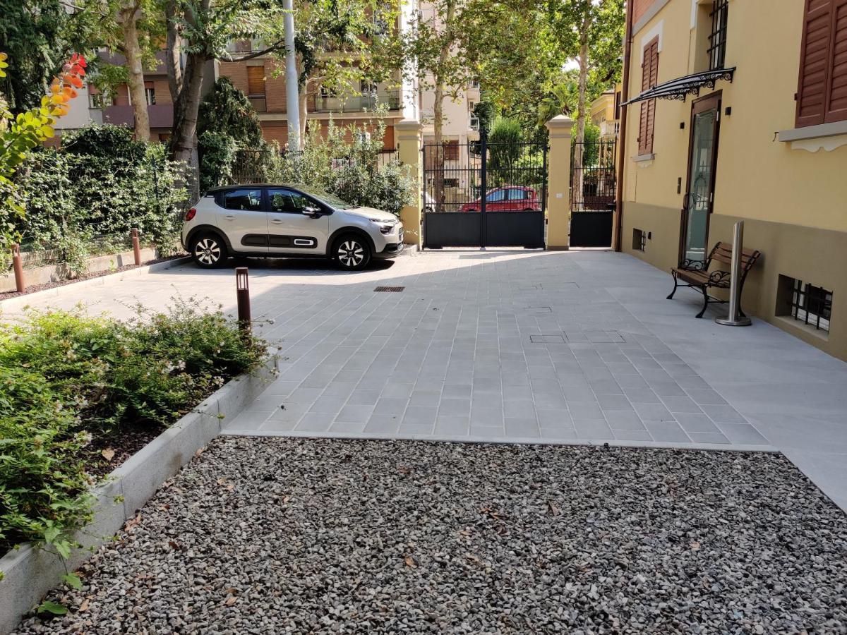 La Bella Modena Centro Hotel Exterior photo